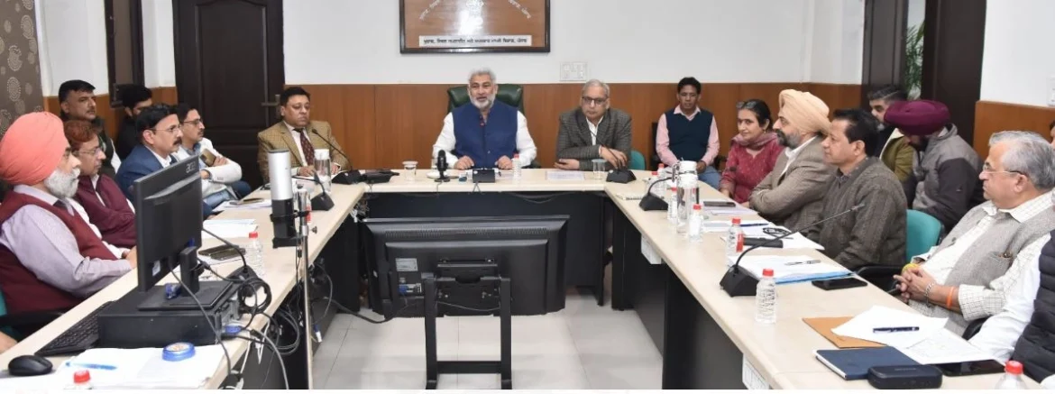 चुनौतियों के बावजूद सुचारू खरीद सत्र सुनिश्चित किया गया: लाल चंद कटारुचक्क