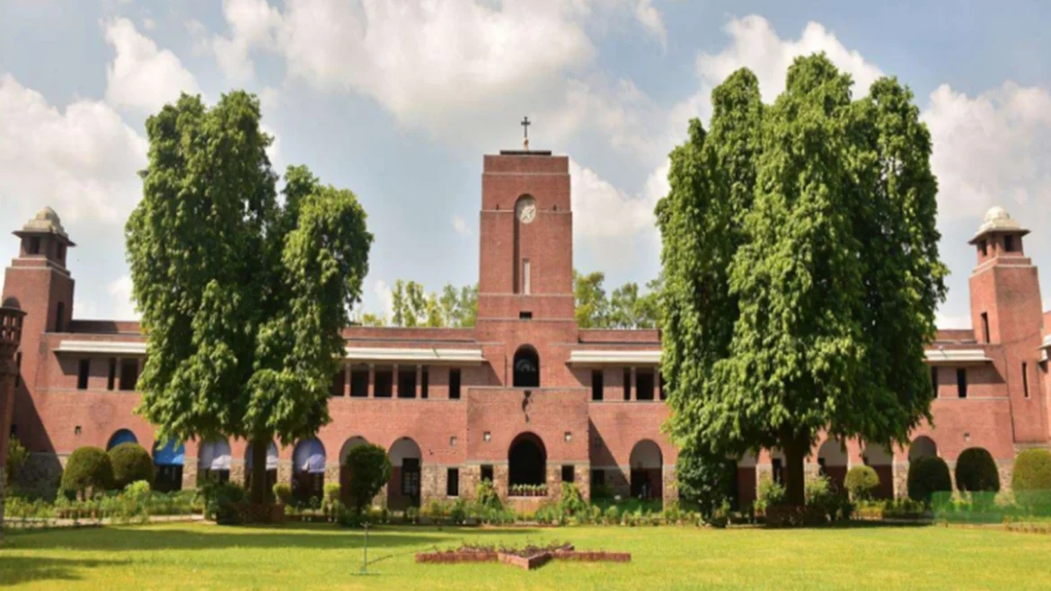 Bomb threat to schools