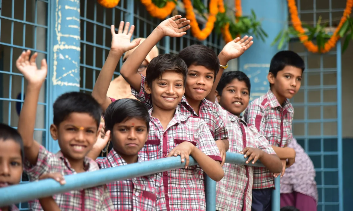 Telugu compulsory in Telangana schools