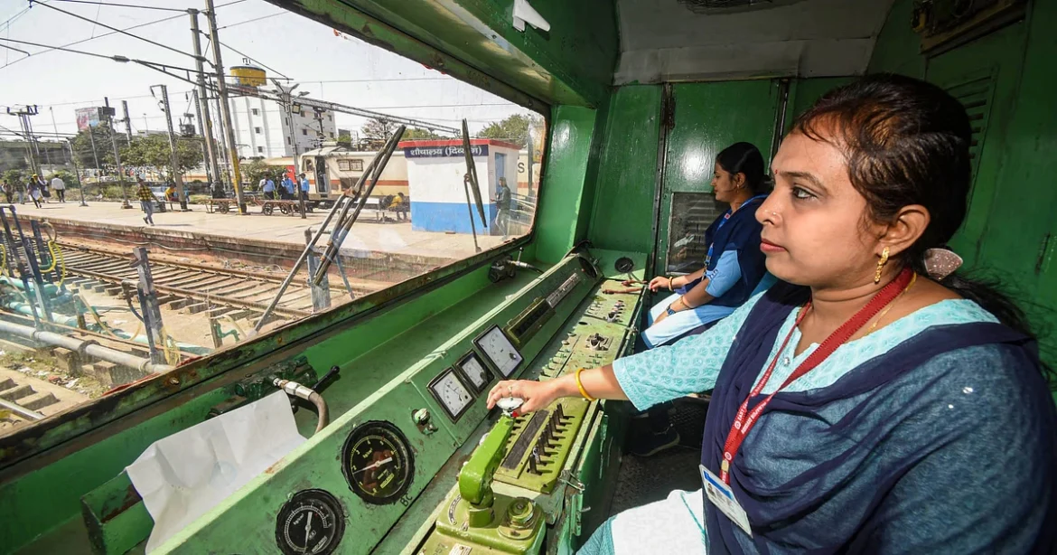 रेलवे ने लोको पायलट