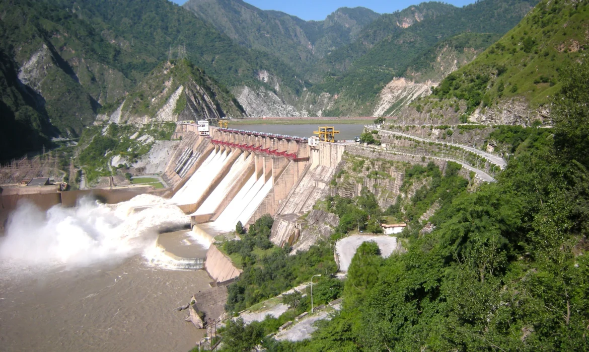 चिनाब नदी बांध