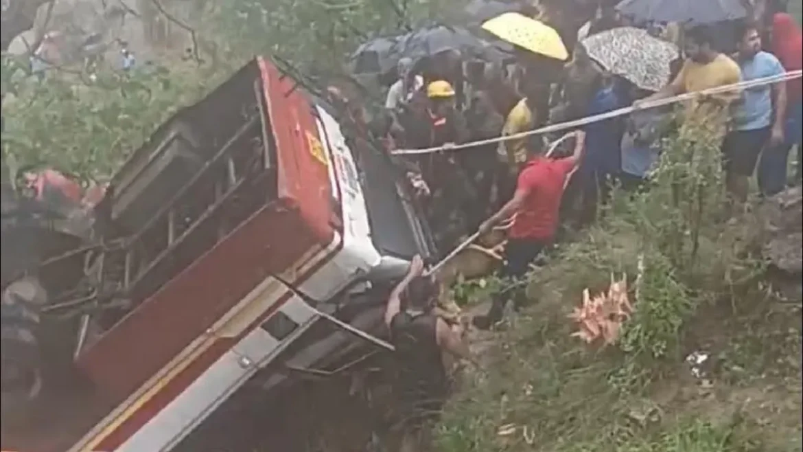 Mandi Bus Accident