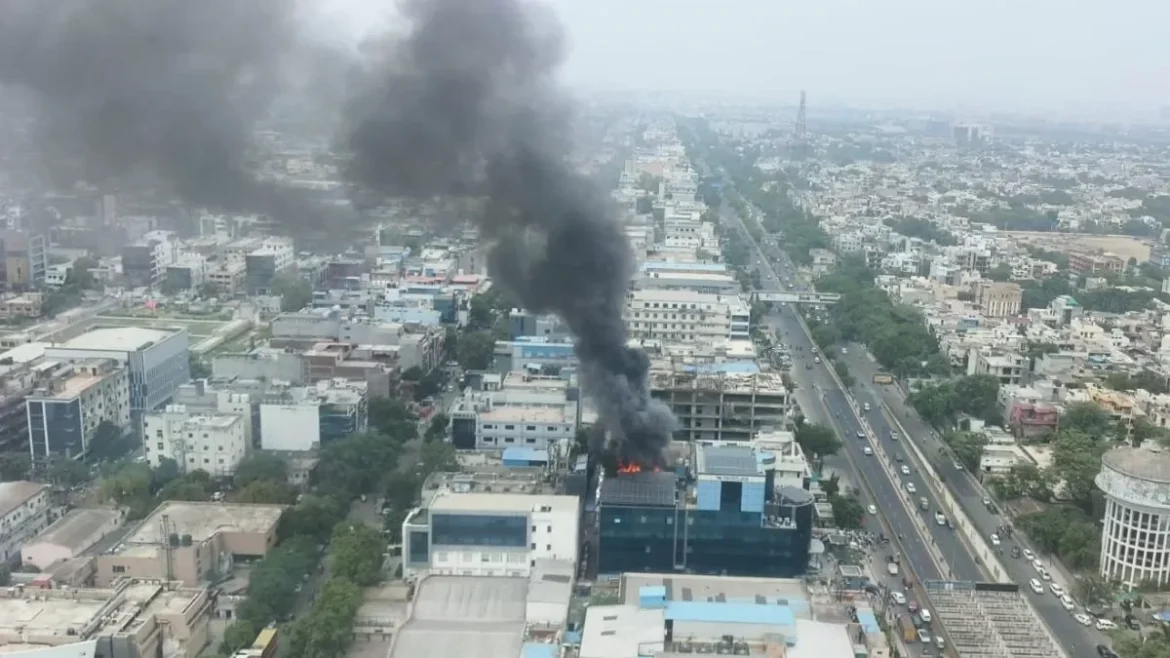 Noida Sector 3 Fire