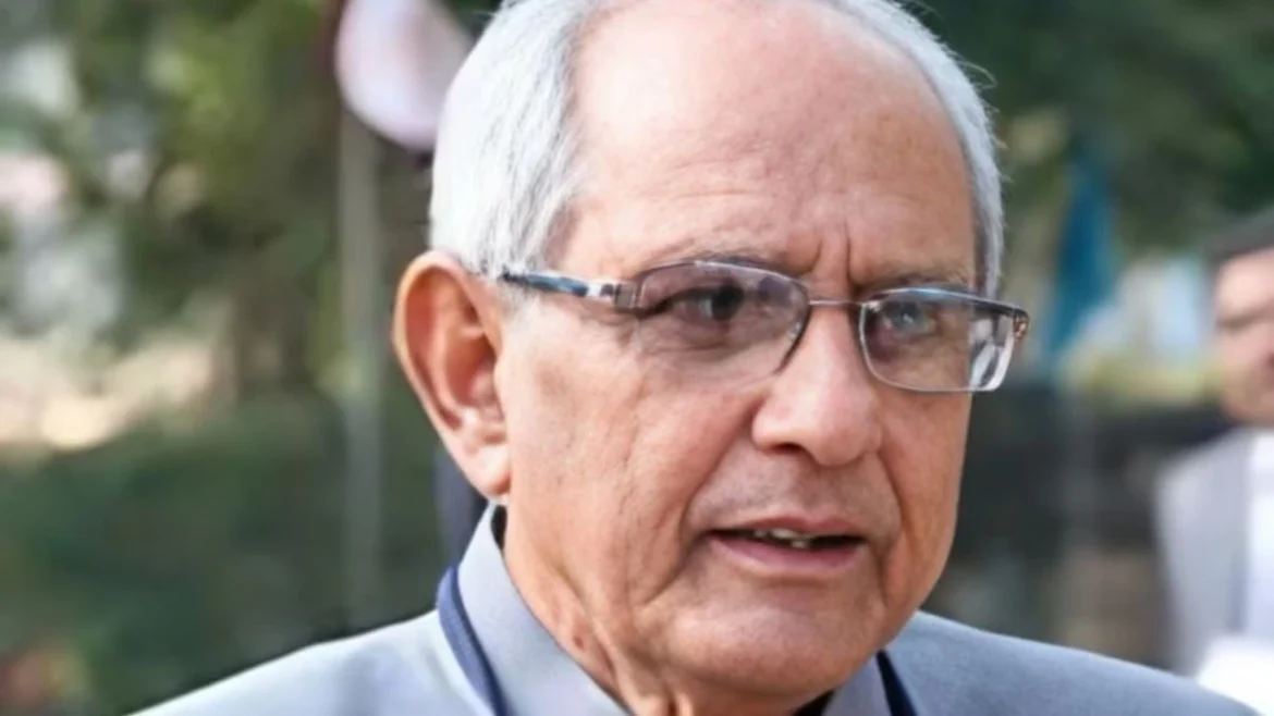 पूर्व मंत्री आनंद सिंह