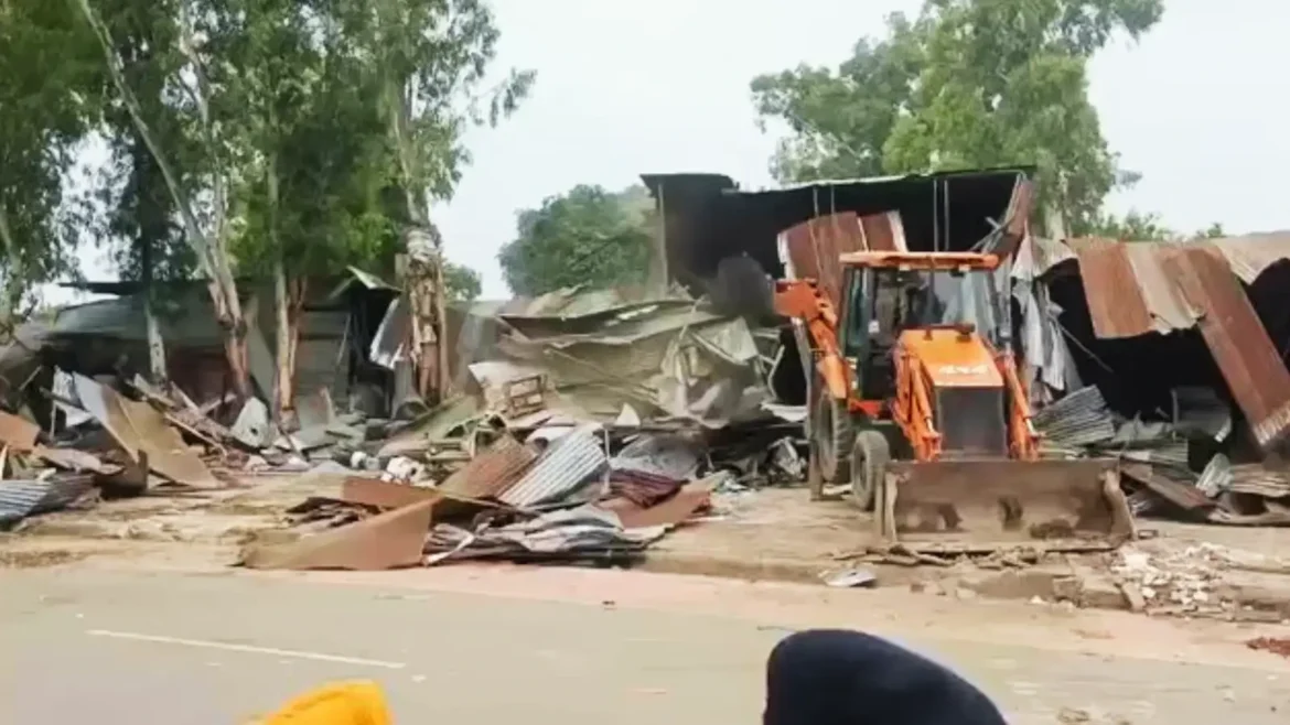 फ़ेमस मार्किट