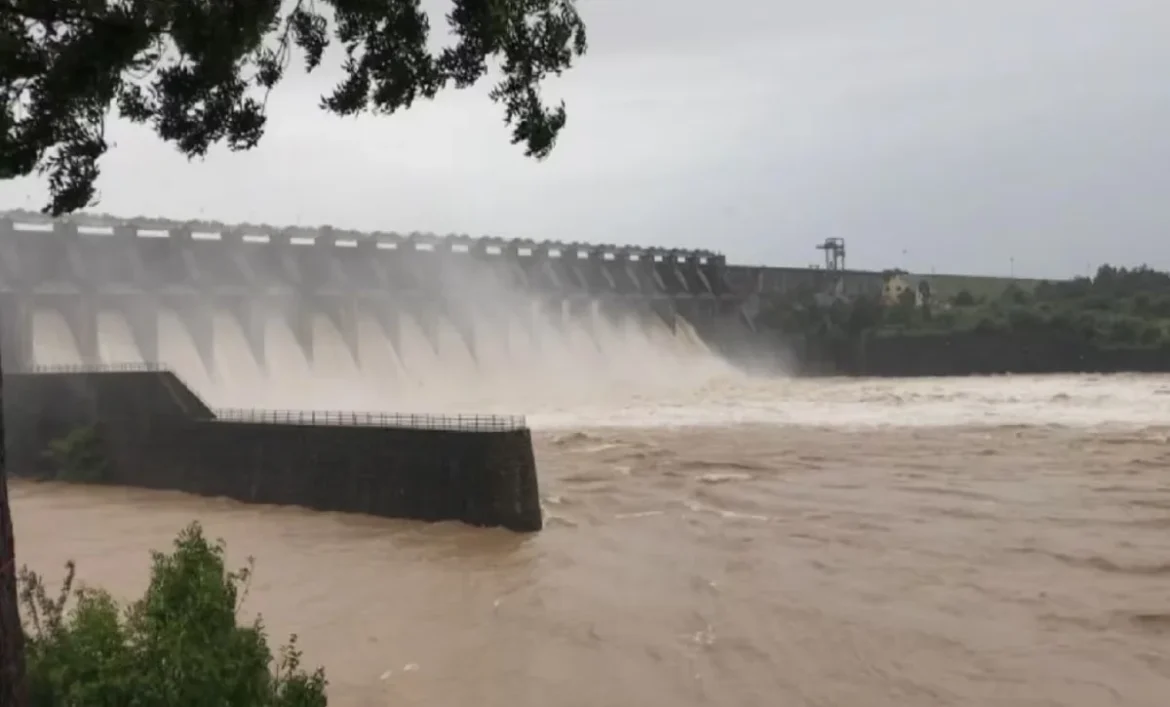 बाढ़ का खतरा