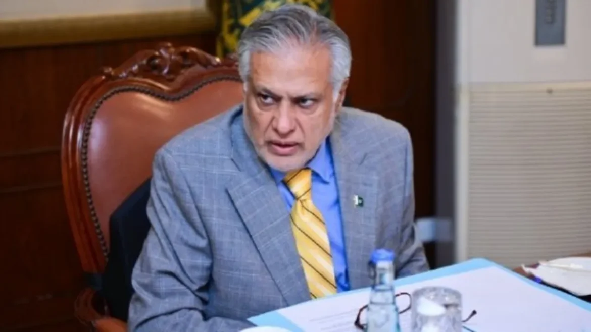 इशाक डार