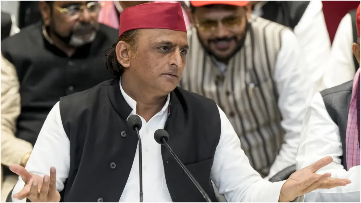 अखिलेश यादव