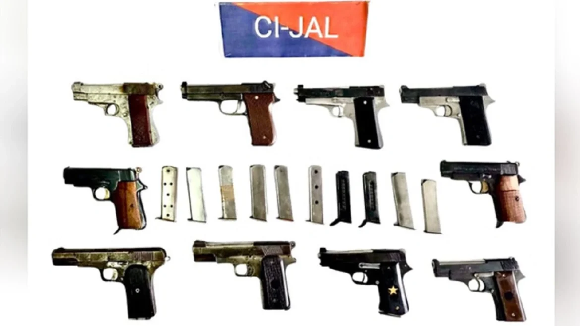 हथियार तस्करी