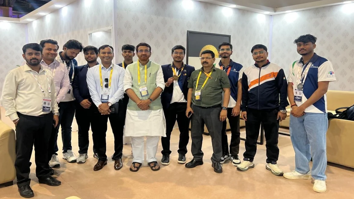 इंडिया स्किल्स