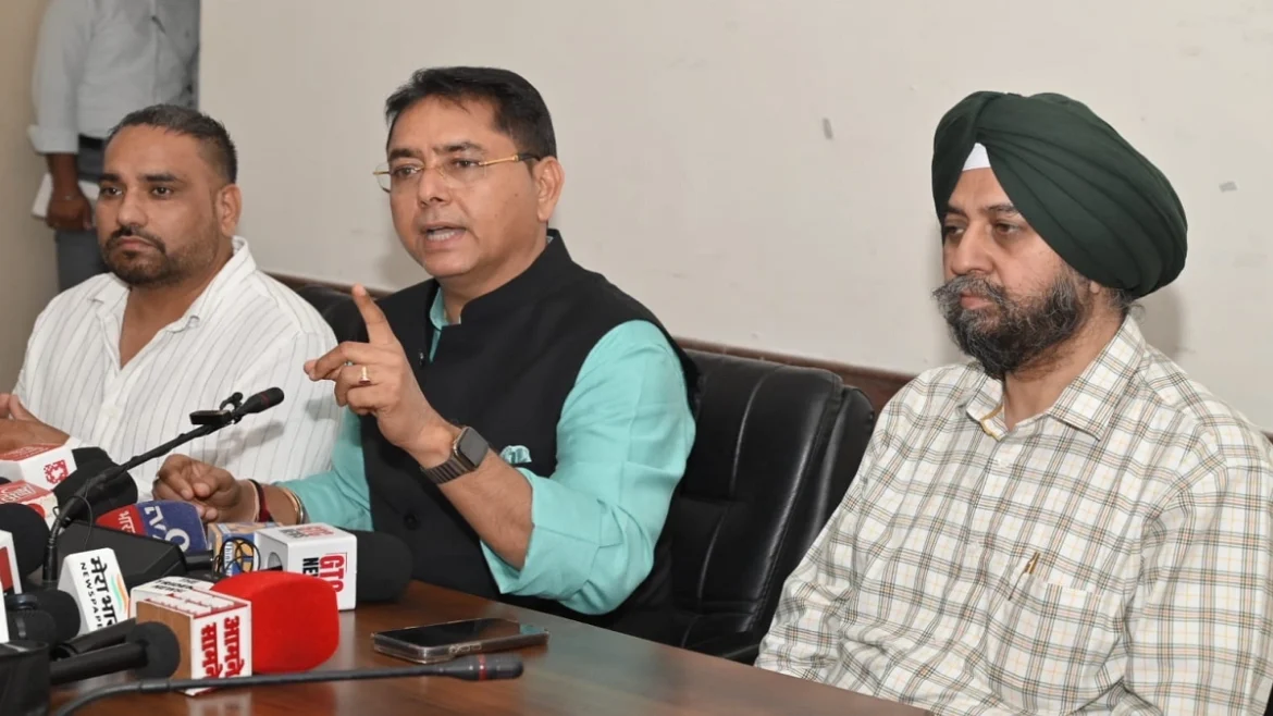 मुख्यमंत्री रोशन पंजाब योजना