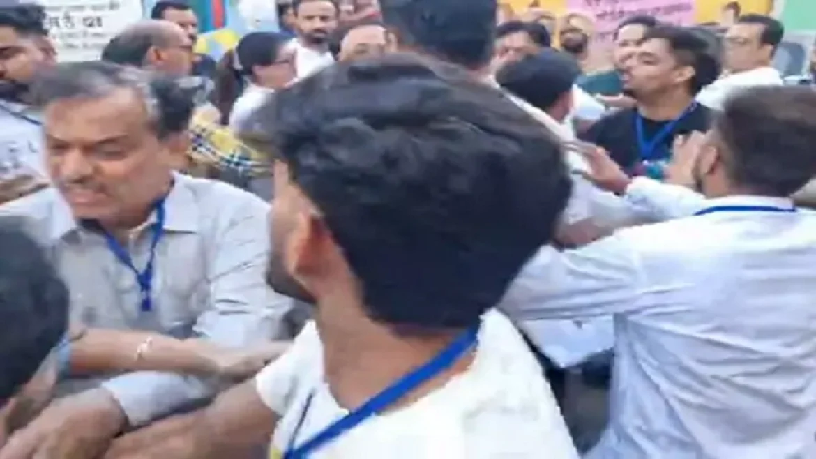 खन्ना वोटिंग