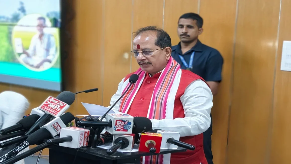 मंत्री विजय कुमार सिन्हा