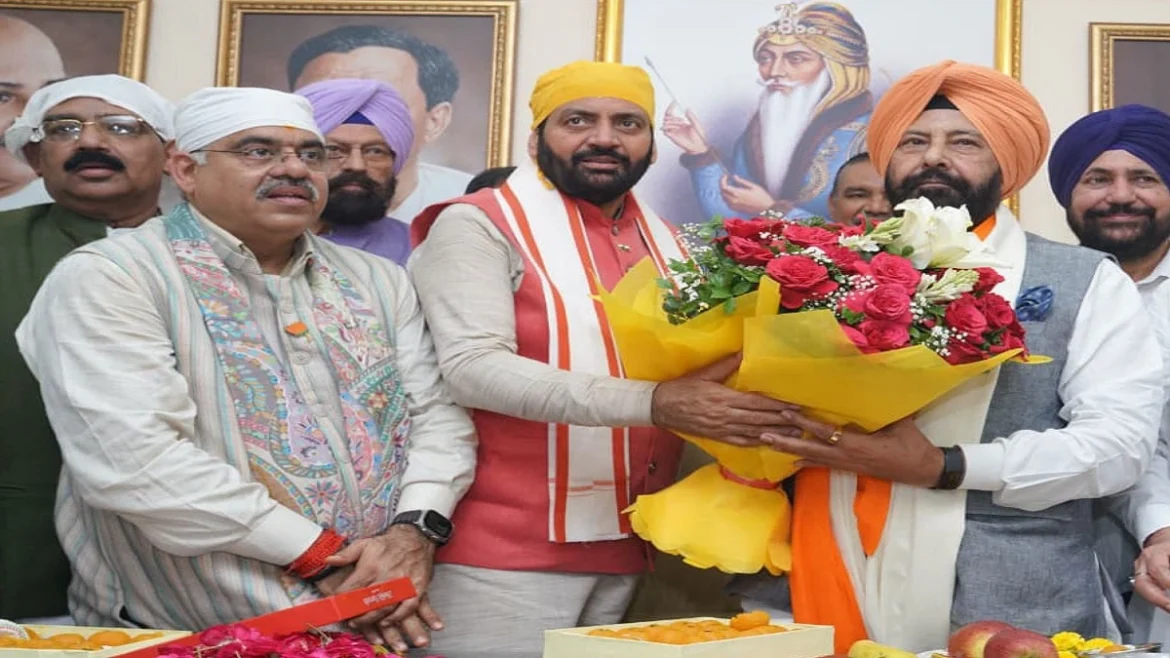 नायब सिंह सैनी केवल सिंह ढिल्लों