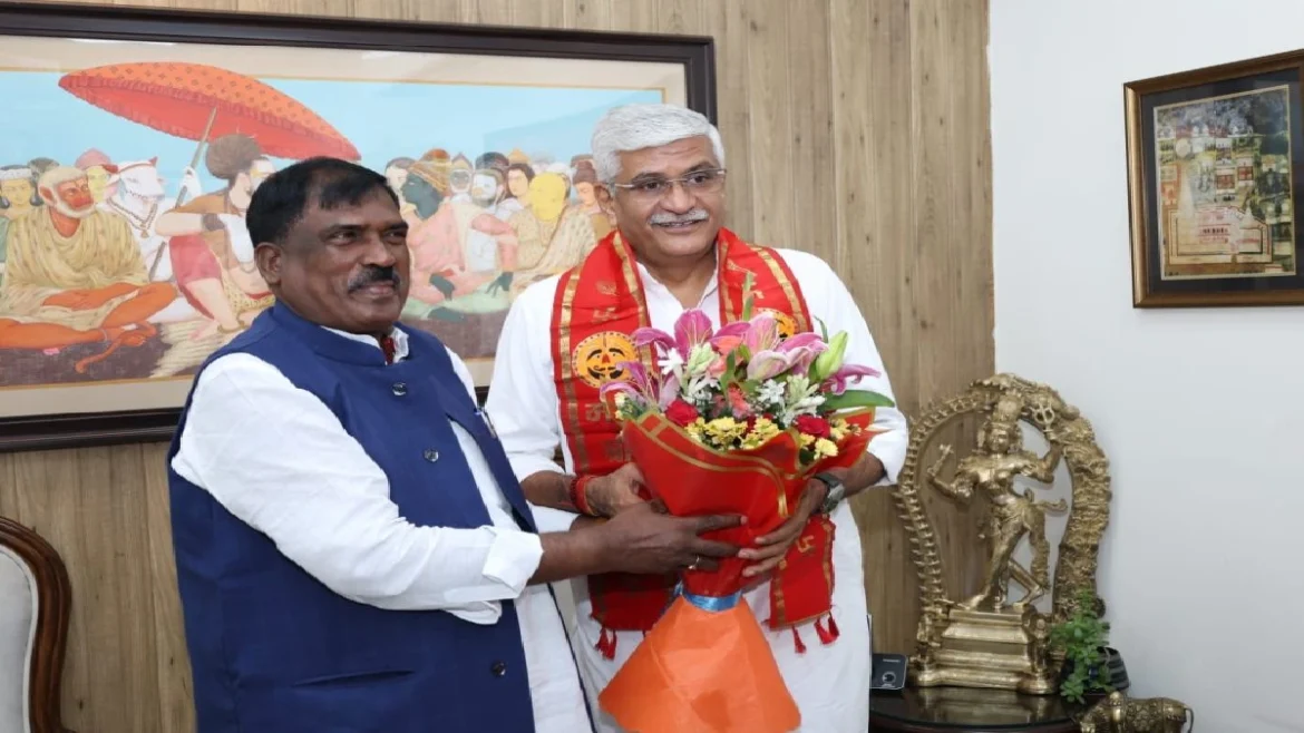 Kedar Gupta Meets Union Tourism Minister