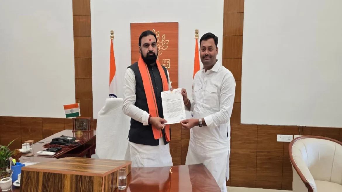 लखेन्द्र पासवान और सम्राट चौधरी