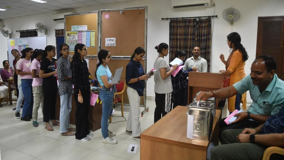 DUSU Election Voting