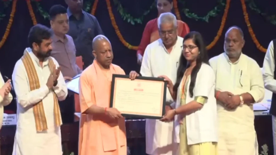 CM Yogi distributes joining letters